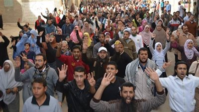 أنصار الإرهابية ينظمون وقفة احتجاجية بالعمرانية