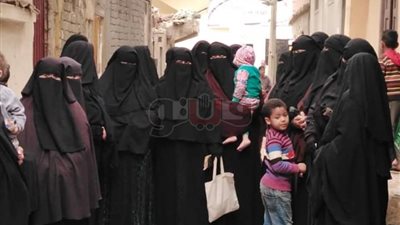 عضوات حزب النور بالبحيرة تشاركن في الاستفتاء على الدستور (صور)