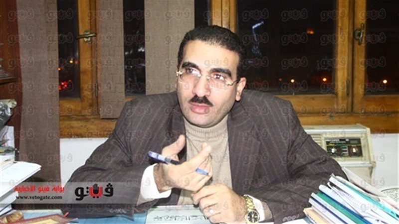  الخبير في الشئون