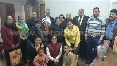بالصور.. مستقبل وطن بملوي يشارك الأيتام الأقباط احتفال عيد الميلاد