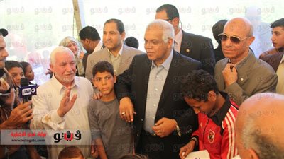 بالفيديو والصور.. محافظة القاهرة تحتفل بعيد اليتيم في حديقة الأزهر