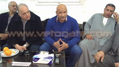 بالصور.. «نائب العفاريت» يصل قرية الجن في الشرقية