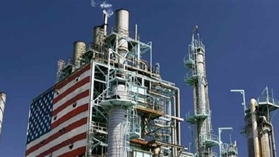 نمو مخزون البنزين بأمريكا منذ 1993 وتراجع الخام