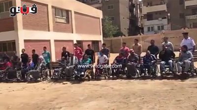 طابور من ذوي الاحتياجات الخاصة للتصويت في الاستفتاء بمدينة نصر (فيديو)