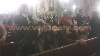 بالصور.. وفد كوري يشارك أقباط المرقسية بالإسكندرية احتفالاتهم