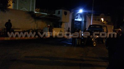 بالفيديو.. سيارة شرطة معطلة في حراسة مطرانية الأقباط الأرثوذكس بقنا