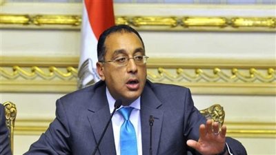 رئيس الوزراء يُكلف بتشكيل مجموعة عمل مصغرة لجذب كبار المستثمرين
