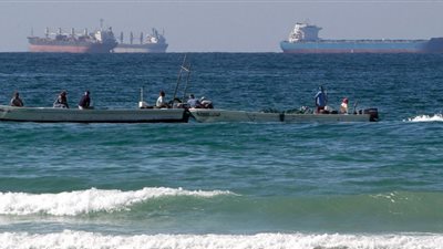 إيران تهدد بإغلاق مضيق هرمز ردا على قرار ترامب