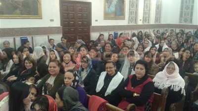 بالفيديو والصور.. أداء قداس «عيد الميلاد» بكنائس كفر الشيخ