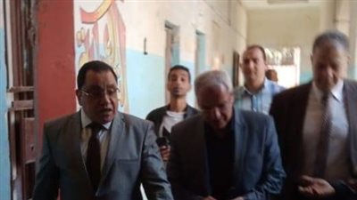 المتحدث الرسمي لمحافظة القاهرة يدلي بصوته في التعديلات الدستورية بالمعادي