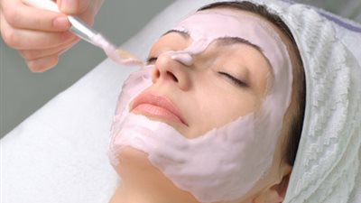 ماسك ليلي لبشرة نضرة في نهار رمضان