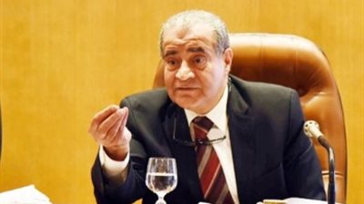 وزير التموين ومحافظ القاهرة يصلان إلى أرض المعارض لافتتاح 