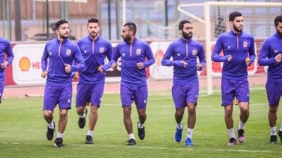 تقسيمة قوية في مران الأهلي استعدادا للمصري بالدوري