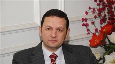 باسم عودة: مخزون القمح المستورد يكفى أقل من شهرين