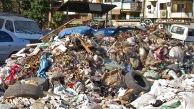 أهالي شبرا الخيمة يمتنعون عن دفع فواتير الكهرباء المحملة برسوم نظافة