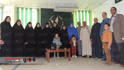 بالصور.. مدير أمن كفر الشيخ يكرم 7 من أسر شهداء الشرطة