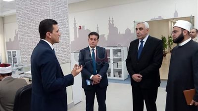 مستشار رئيس وزراء العراق يزور مركز الأزهر العالمي للفتوى