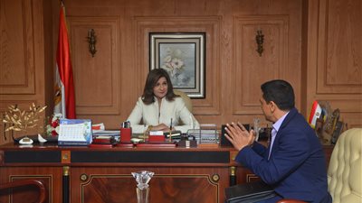 وزيرة الهجرة تطلق مبادرة 