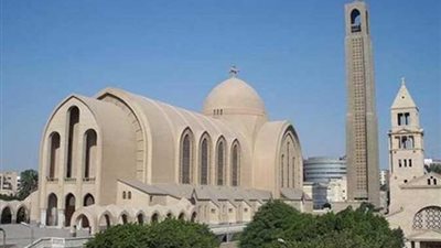 رفع كفاءة محيط الكاتدرائية المرقسية استعدادا لعيد القيامة