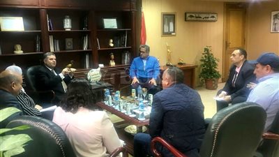 وزير الآثار يبحث تطوير عروض الصوت والضوء