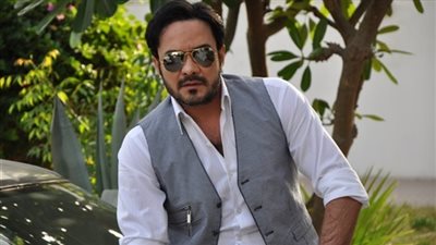 محمد رجب يهنئ الأقباط بعيد الميلاد