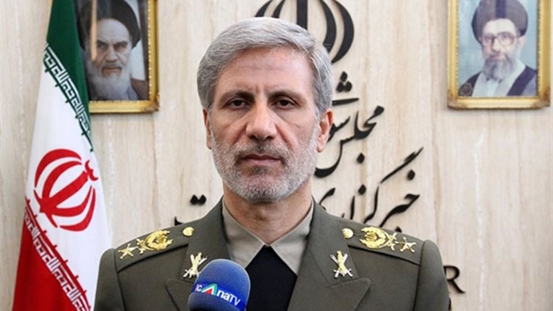 وزير الدفاع الإيراني،