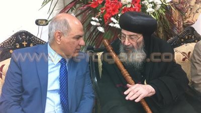 رئيس جامعة كفرالشيخ يهنئ الأقباط بعيد الميلاد
