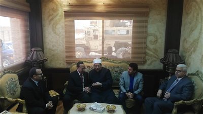 وزيرا الأوقاف والرياضة يصلان إلى شمال سيناء (صور)