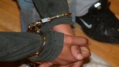 حبس مدرس بتهمة النصب على راغبى السفر للخارج بالسادات