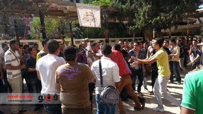 مشادات بين طلاب الإخوان ومعارضيهم بحقوق المنصورة