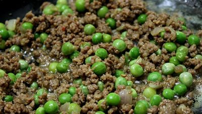 طريقة إعداد «البازلاء بلحم البقر المفروم»