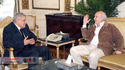 بالصور.. محلب يلتقي رئيسي حزبي الجيل والتجمع