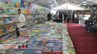 بالصور.. إقبال كثيف للمواطنين على معرض الكتاب بالإسكندرية