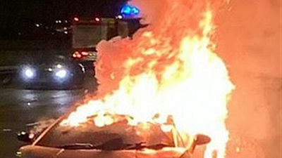 تشويه سيارة مليونير بـ