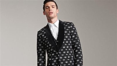 صحيفة كتالونية تقترح لـ«ميسي» بدلة الكرة الذهبية