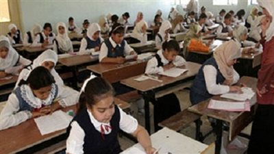 بدء امتحانات الفصل الدراسى الأول لطلاب النقل بالجيزة