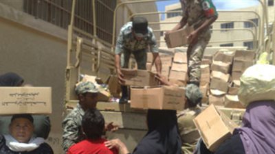 القوات المسلحة توزع أكثر من 950 ألف حصة رمضانية على المواطنين