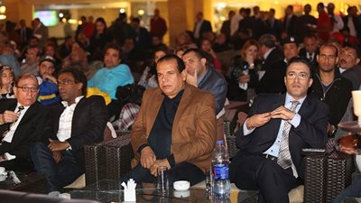 اليوم.. فتوح أحمد يسافر الكويت للمشاركة في المهرجان العربي