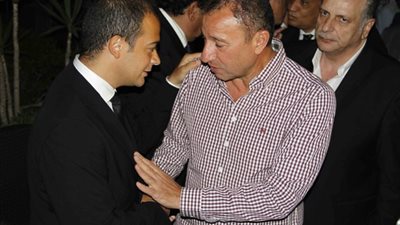 نجوم الأهلي في عزاء 