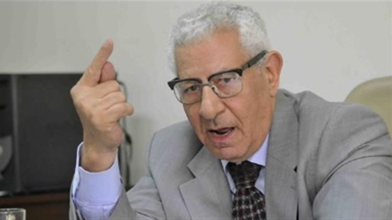 مكرم محمد احمد 