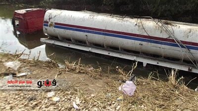 انقلاب سيارة مواد بترولية فى دمياط