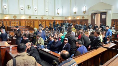 فقيه دستورى: رفض طعن «مبارك» ونجليه في «القصور» ليس نهائيًا