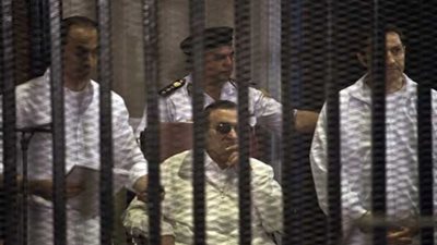 عبد الرازق: مبارك ونجلاه يسددون 147 مليون جنيه للحيلولة دون حبسهم