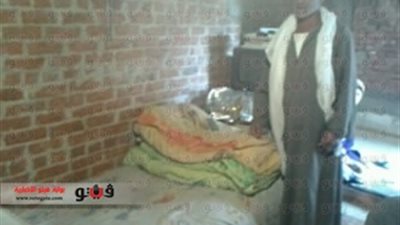 والد أحد شهداء مجزرة رفح: دم ابني في رقبة 