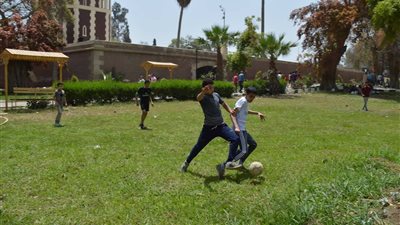 25 صورة ترصد احتفالات شم النسيم في القناطر الخيرية