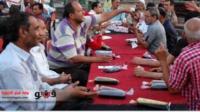 القوات المسلحة تنظم مائدة رحمن بدمياط لإفطار الصائمين