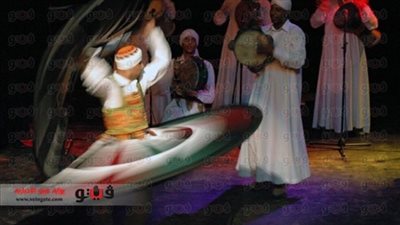 التنورة والسيرة الهلالية وجرافيتي الثورة في ليالي رمضان بـ