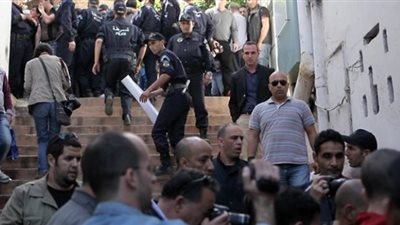 تبديد المال العام يضع وزير المالية الجزائري تحت طائلة القانون