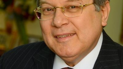 يوسف: 27% ارتفاع في معدلات نشاط التأمين الطبي بـ2014