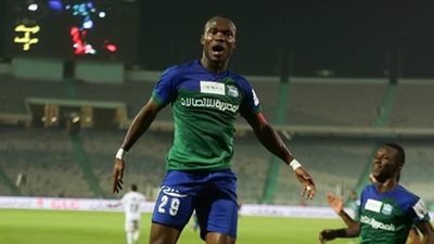 أنطوي وميدو جابر وعاشور يقودون هجوم المقاصة أمام بيراميدز